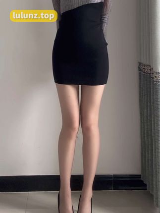 巨恶小锯鳄微密“雨落下的那个夜晚”微密圈中的情感故事