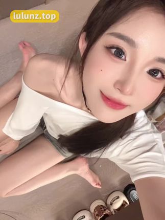 李嘉欣97微密圈付费作品,高清资源下载分享