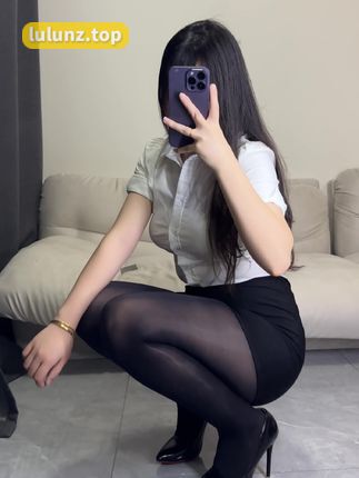 玉帛微密圈VIP付费贴，09月13日纯欲风写真全集下载