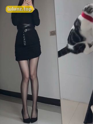 巨恶小锯鳄微密圈#纯情女高过膝袜，时尚穿搭指南