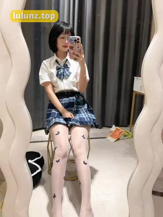 胜利的小生活微密圈揭秘，最新付费视频和照片一览