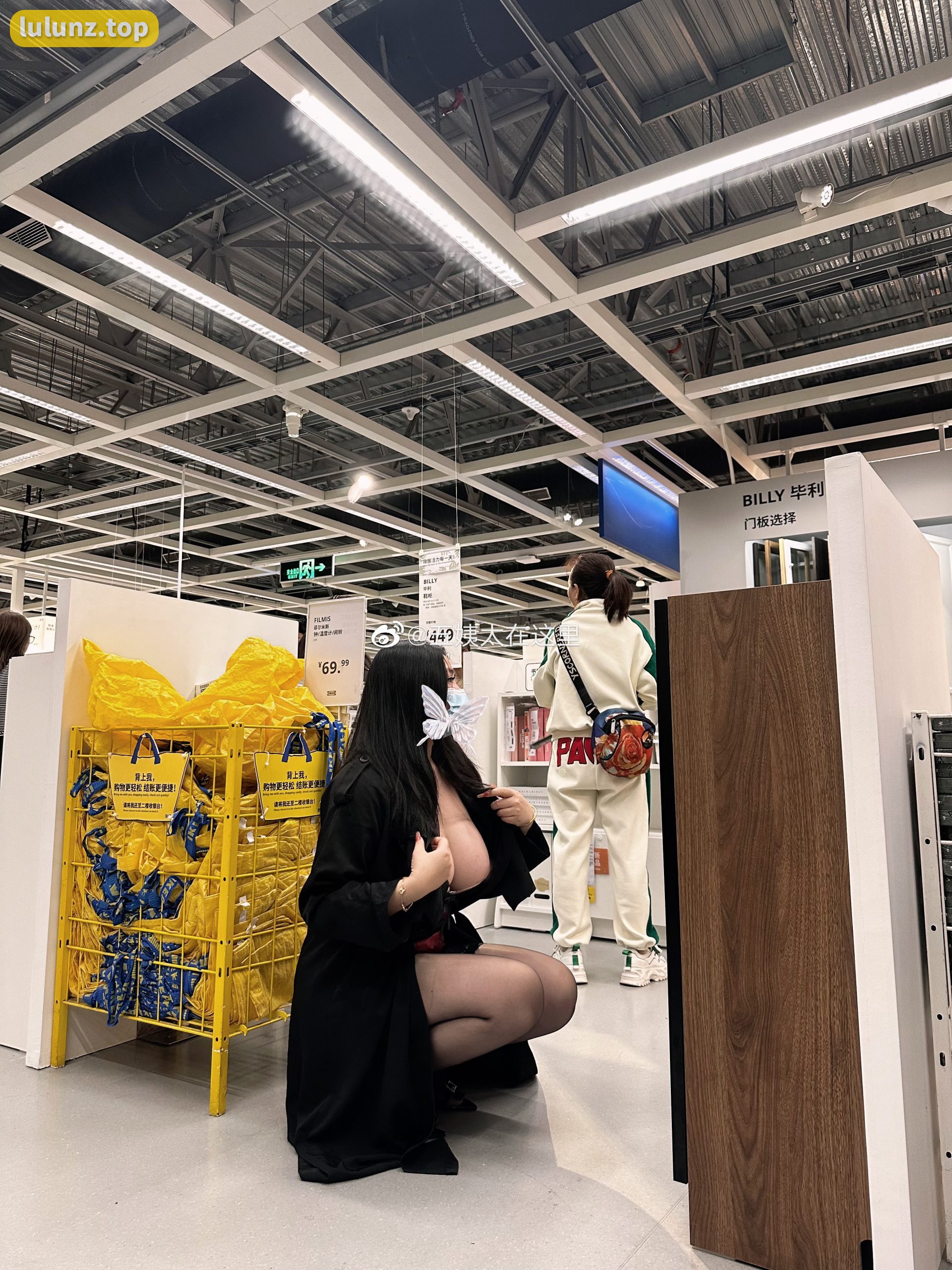 迷人的五姨太微密圈资源值得付费吗，探讨颜值博主圈子的真实性