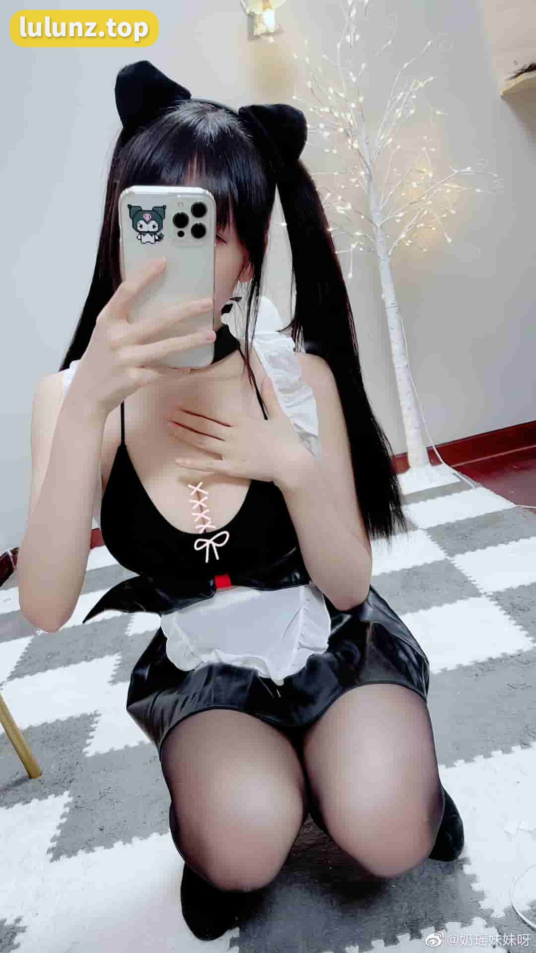 抖音晚安小奶瑶(奶瑶妹妹)微密圈付费视图资源展示,完美身材和迷人颜值