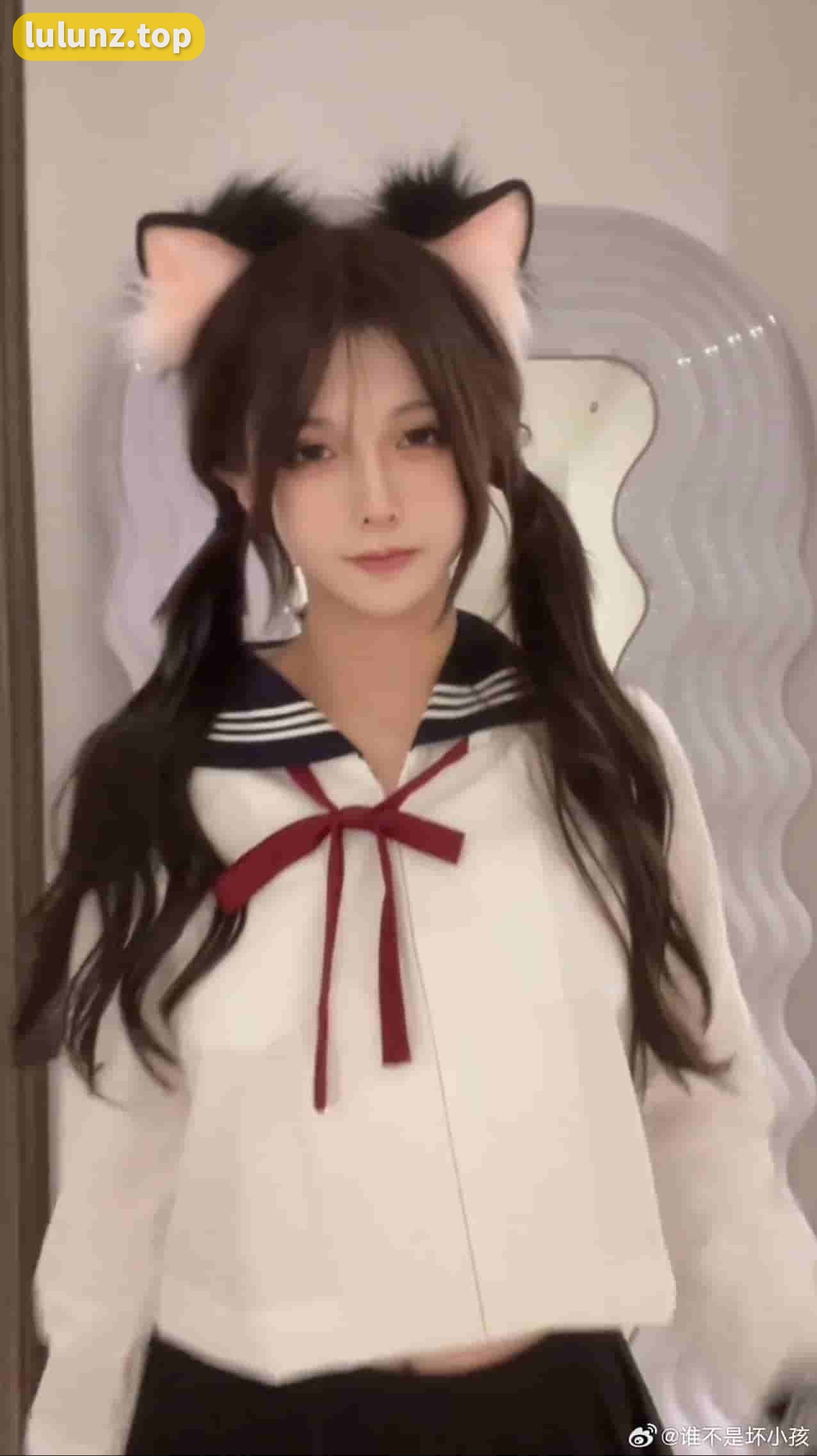 颜值博主刘辉微密圈作品资源惊艳无数粉丝，引领时尚潮流