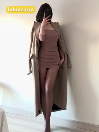 保守的二舅妈微密圈作品链接，独特风格和魅力的抖音网红