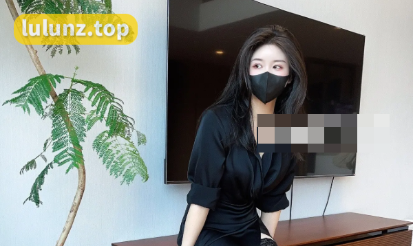 抖音网红July芝岚微密圈精选作品（July芝岚图片）