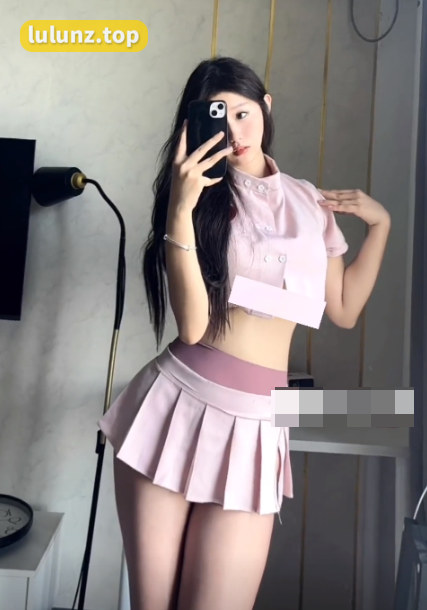 -1 新宠儿叶子姐姐微密圈美丽瞬间与个人魅力的完美诠释