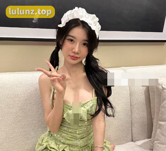 黎允熙微密圈图片，好可爱的女仆妹纸！