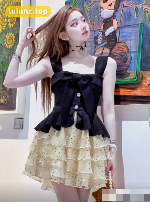 小鹿同学视频全集,捕捉在逃迪士尼公主!-1 小鹿同学视频全集,捕捉在逃迪士尼公主!