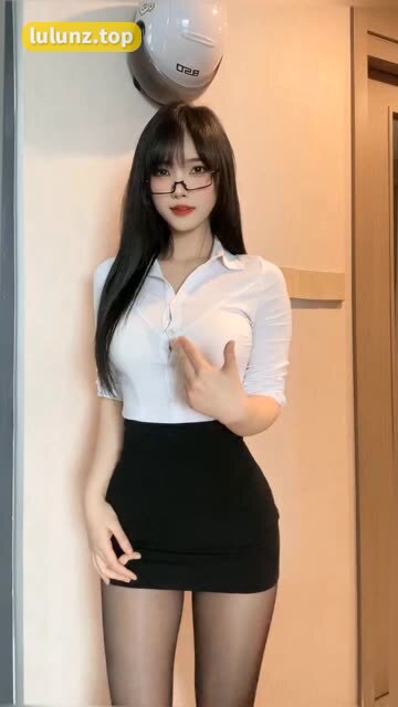 琳铛微密圈子图片展示,欣赏她微密圈子中的精美图片