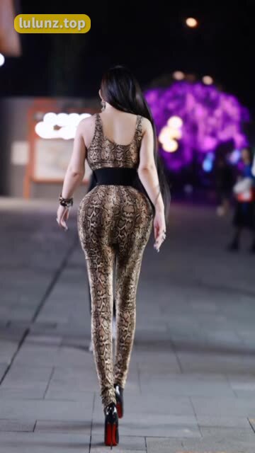 梦露Veronica年龄揭秘，她究竟多大了？