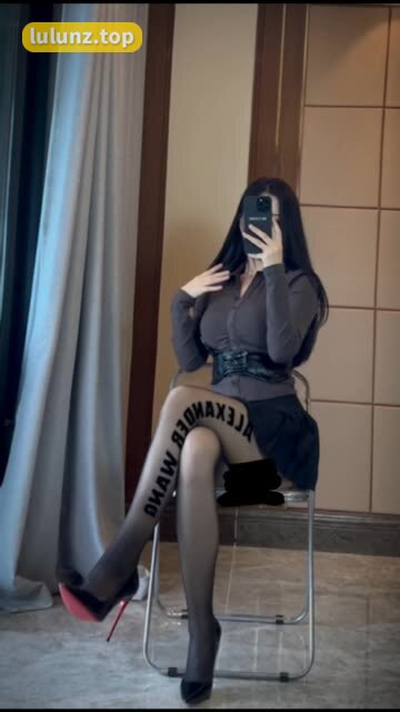 奶白鹿神的维密圈，一窥她与粉丝的互动世界