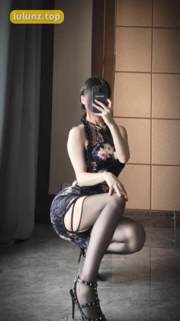 奶白鹿神最受欢迎的视频集锦，一览她的高人气作品