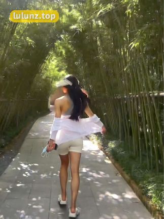 金希儿资料简介及高清写真图片,一窥她的生平经历