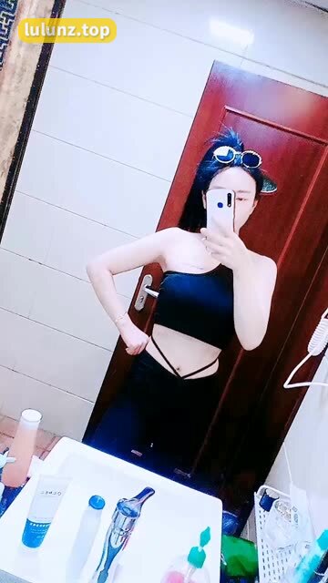 陈大小姐作品怎么下架了？网友们的猜测和解读