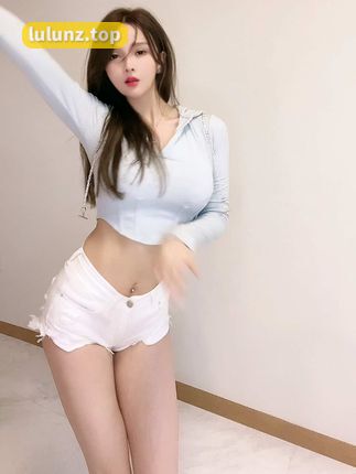 希希Gina的粉丝们是如何评价她的？分析希希Gina的粉丝群体