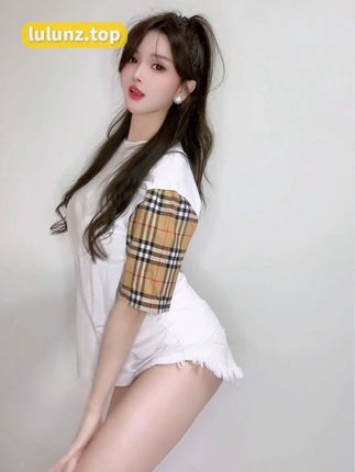 希希Gina的抖音头像是怎样的？观察希希Gina在抖音上的形象