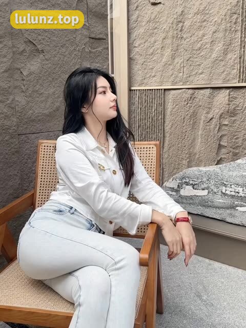 亚亚亚辰微密圈福利视频，VIP会员尊享特权