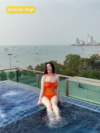 【微密圈】铁锤姐姐写真福利套图&amp;视频合集，全方位解锁