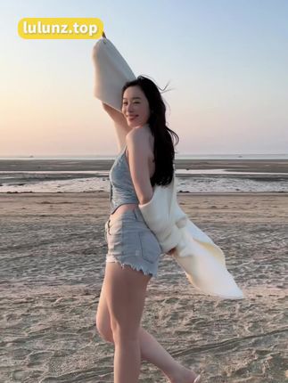 揭秘铁锤姐姐的微密圈写真及视频合集