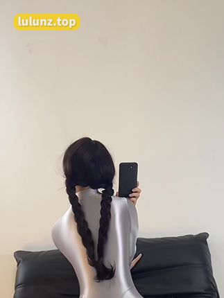 俏妞qiaoniuTT微密圈合集下载，最新资源一网打尽