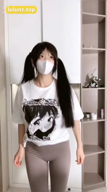 抖音网红突变的柠檬账号被封是什么原因，封号原因大揭秘