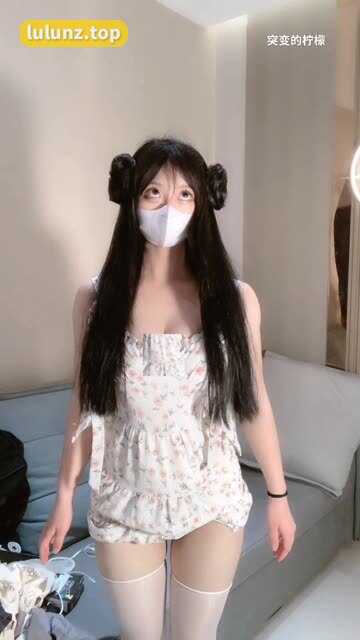 抖音网红突变的柠檬账号被封是什么原因，封号原因大揭秘