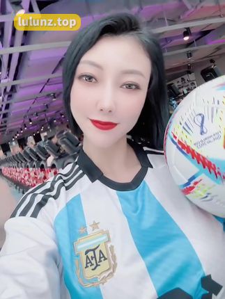 网红果儿Victoria爆火原因，揭秘成功之道