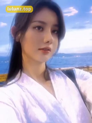 阿朱的微博-推特个人资料，【这就是阿朱啊】英姿爽爽职业套装写真