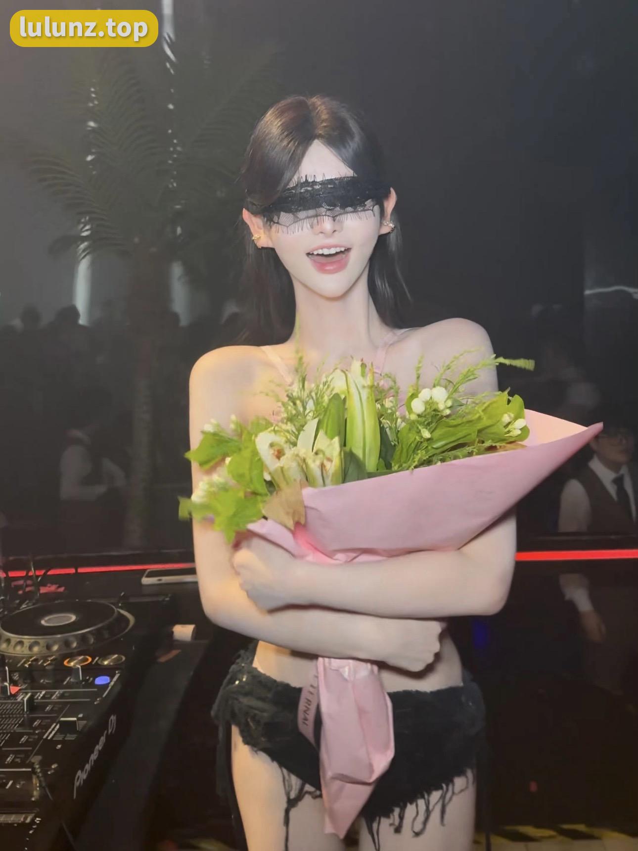 无欲无求的推土君合集资源写真大合集