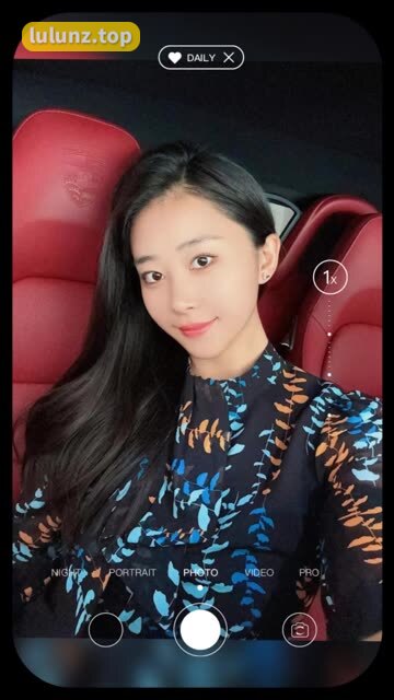 张贺玉的魅力御姐脸，漫画级别的网红颜值