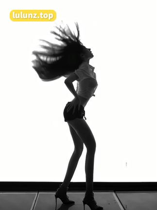 美了个滢的成长经历与抖音爆红背后的故事