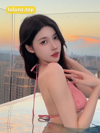 业界美女美了个滢作品鉴赏，抖音大热博主作品大放异彩