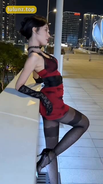 239万粉丝的美女博主，抖音美了个滢实力圈粉的秘诀是什么？