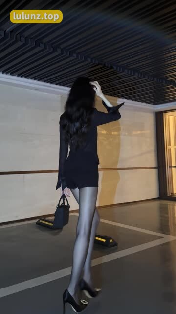 麻利亚辣的早期视频汇总，抖音红人麻利亚辣的成名之路