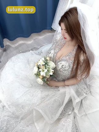 女神级别的猪小七，身材绝美！爱了！多多支持猪小七的迷人魅力