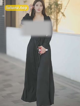 猪小七个人资料解析，解析她的个人资料