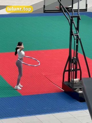 猪小七好身材介绍，介绍她惊人的身材