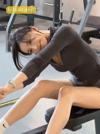 李嘉欣97微博内容解读，深度分析微博背后的意义