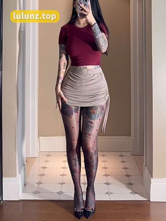 卡通百科老王的成名之路揭秘，她是如何吸引众多粉丝的？