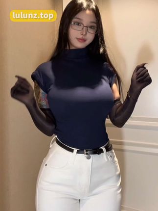 纹身美女卡通百科老王WEME写真，太吸引人了？