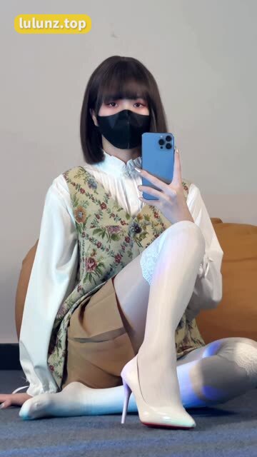 白龙猫女露脸视频曝光!观看指南,白龙猫女最火的露脸片段在哪里可以看?