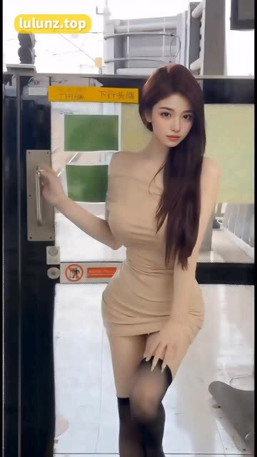 小逗逗的秘密！从私拍到网红的写真作品揭秘