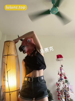 抖音博主VC维密圈，她的成功之路从哪里开始？