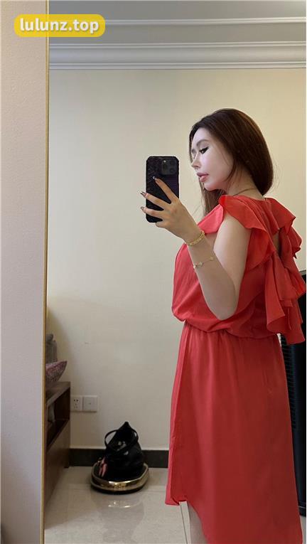 玫桃泡芙网红热度持续攀升，什么造就她的吸引力？