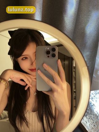 脸红mm是谁？揭秘她从普通人到抖音红人的崛起之路