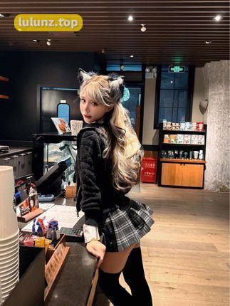 脸红mm和脸红dearie真相揭秘，网红身份之谜