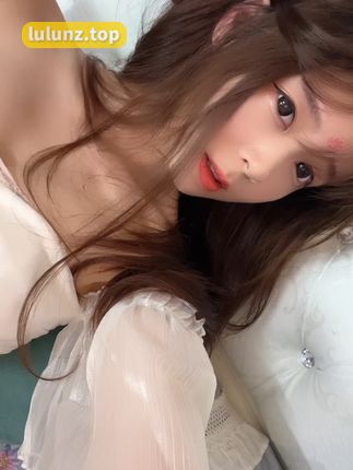 七七仙女的抖音直播间，日常生活与粉丝互动分享