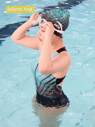 月球造梦家事件始末，粉丝讨论的热门话题揭秘