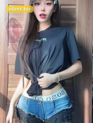 萱萱仙女个人资料大全，她的成名之路与背景